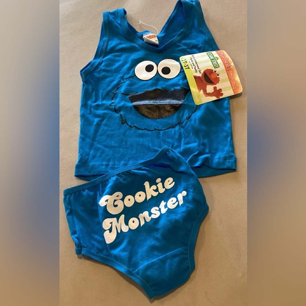 NWT- Girls Underwear Set- Vintage Cookie Monster! Size 2T-3T